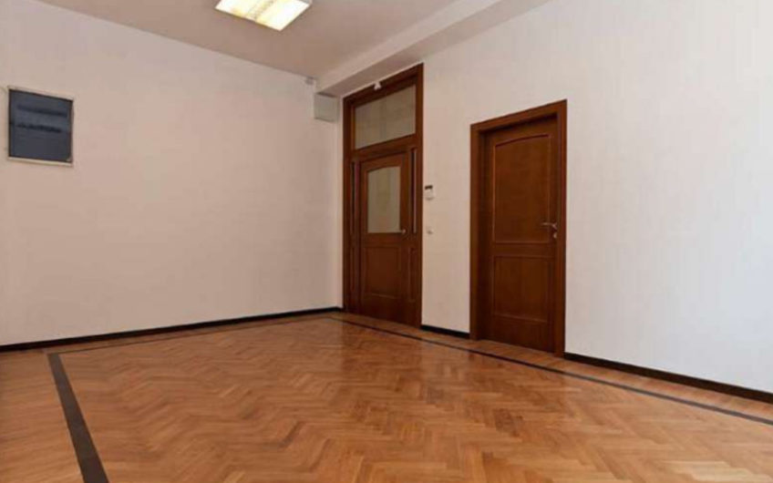 Резиденция за продажба  до Софийски Университет и бул. Цар Освободител