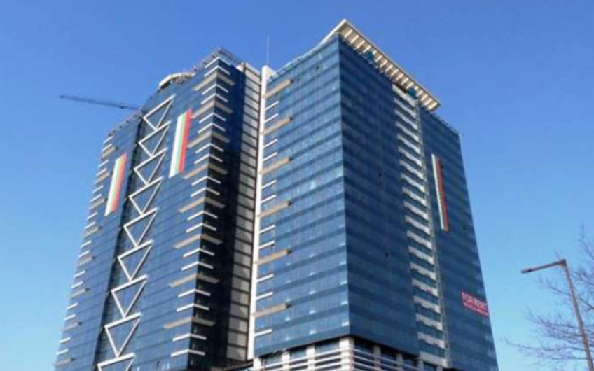Комплекс от няколко сгради с РЗП 135000m2