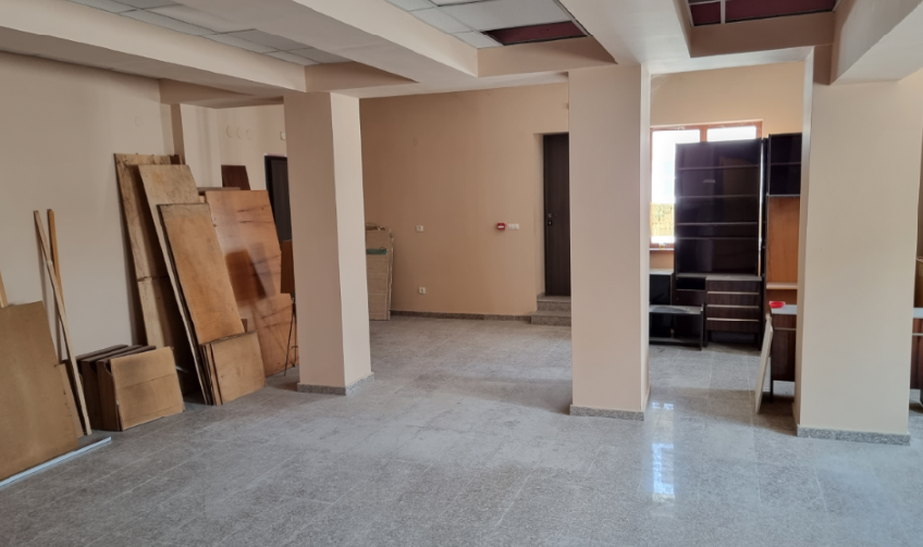 NEW  INDUSTRIAL LOGISTICS COMPLEX 18000 М2 AREA: KOSTINBROD