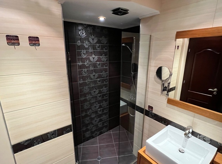 3-стаен апартамент 78м2 кв Борово на бул. България