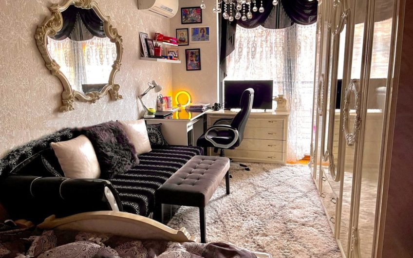 3-ROOM apartment in Center   For rent