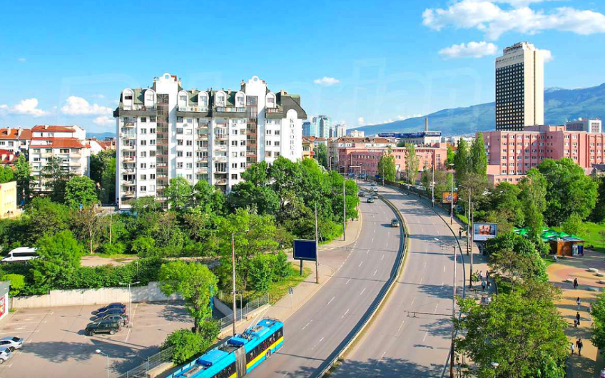 3-СТАЙНИ И МНОГОСТАЙНИ АПАРТАМЕНТИ в Комплекс Охридско езеро парк в центъра на София до парк Възраждане и Mall of Sofia –  Акт16-2026