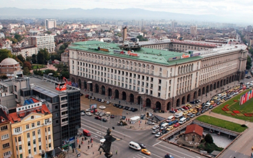 Продава ПАРЦЕЛ 1099 идеален център бул. Тодор Александров и  бул. Мария Луиза срещу хотел Балкан Палас – Шератон и ЦУМ