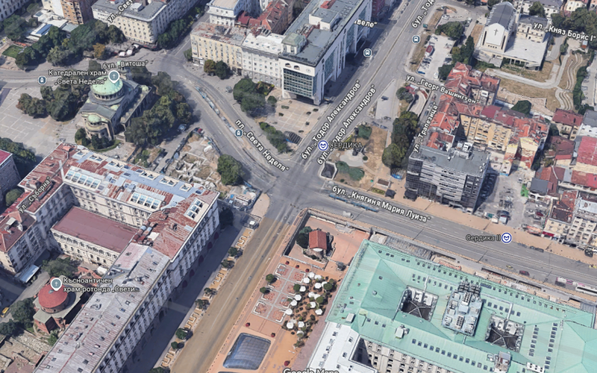 Продава ПАРЦЕЛ 1099 идеален център бул. Тодор Александров и  бул. Мария Луиза срещу хотел Балкан Палас – Шератон и ЦУМ